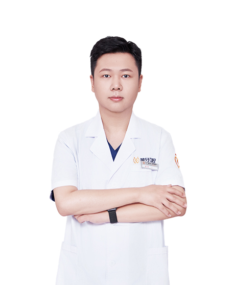 曾 翔